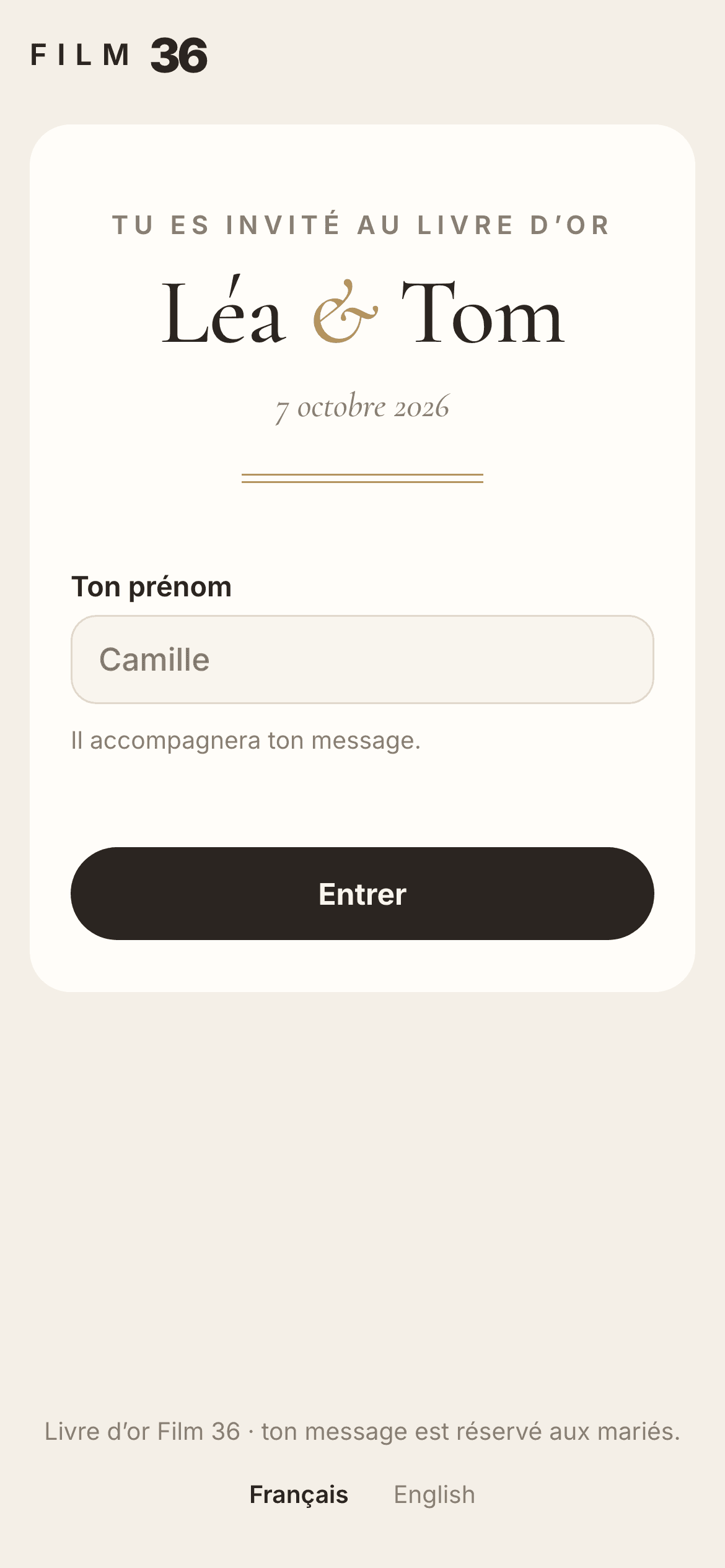 La carte du livre d’or sur la page d’un invité, avec le bouton « Écouter le message d’accueil de Léa & Tom »